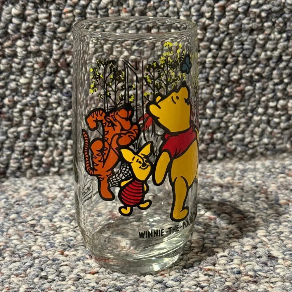 Vintage Walt Disney Productions Winnie the Pooh and Friends Glass Sears